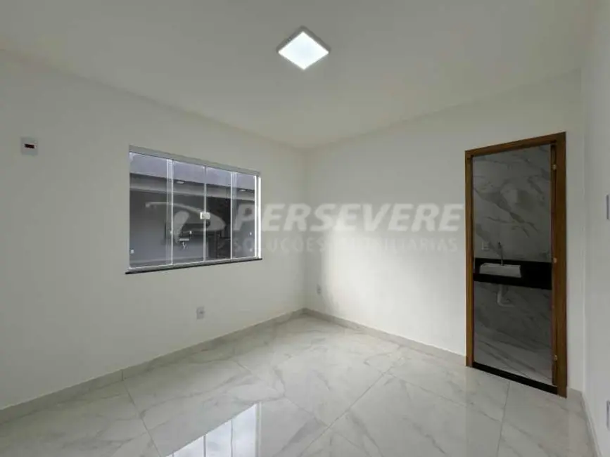 Foto 8 de Casa com 3 quartos à venda, 195m2 em Marica - RJ