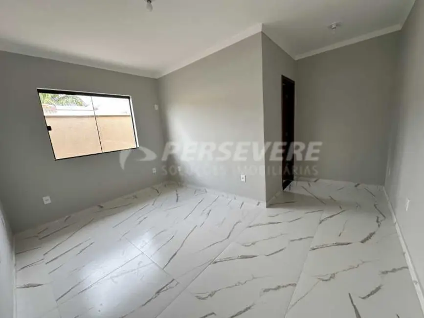 Foto 9 de Casa com 2 quartos à venda, 182m2 em Marica - RJ