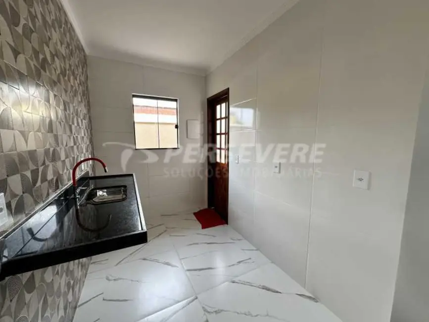 Foto 5 de Casa com 2 quartos à venda, 182m2 em Marica - RJ