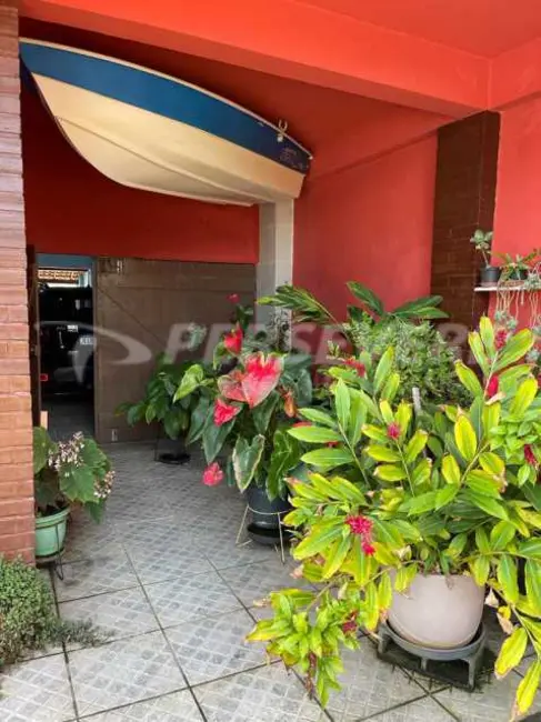 Casa com 5 quartos à venda, 345m2 em Marica - RJ - imagem 5 Foto 5 de Casa com 5 quartos à venda, 345m2 em Marica - RJ