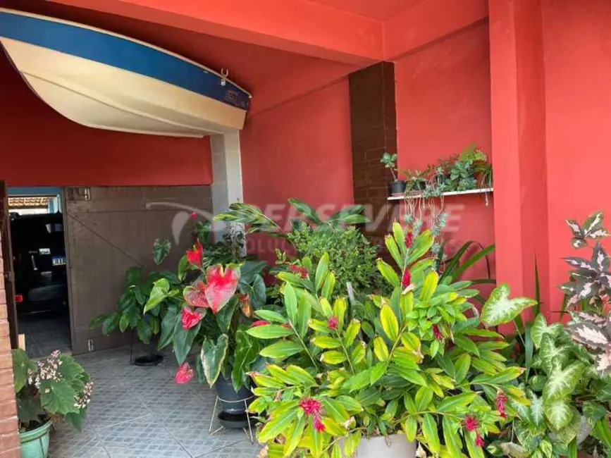 Casa com 5 quartos à venda, 345m2 em Marica - RJ - imagem 2 Foto 2 de Casa com 5 quartos à venda, 345m2 em Marica - RJ