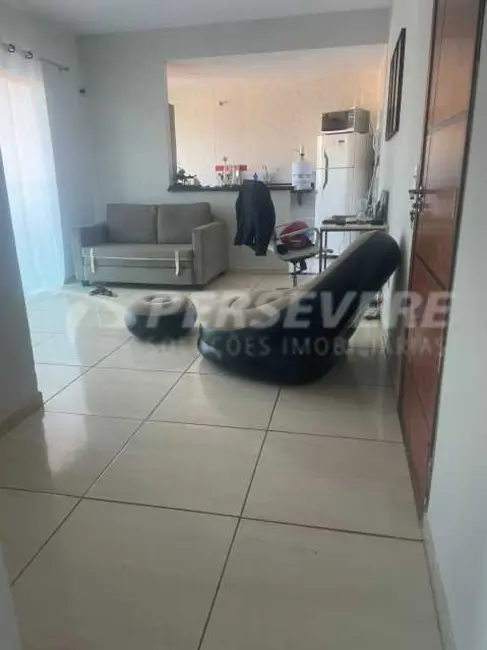Foto 2 de Apartamento com 2 quartos à venda, 48m2 em Marica - RJ