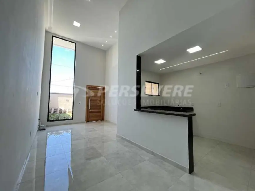 Foto 3 de Casa com 3 quartos à venda, 100m2 em Marica - RJ
