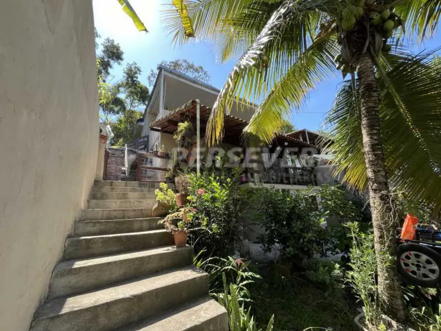 Foto 2 de Casa com 4 quartos à venda, 162m2 em Marica - RJ