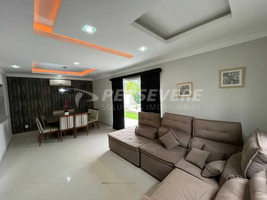 Casa de Condomínio com 4 quartos à venda, 152m2 em Marica - RJ - imagem 3 Foto 3 de Casa de Condomínio com 4 quartos à venda, 152m2 em Marica - RJ