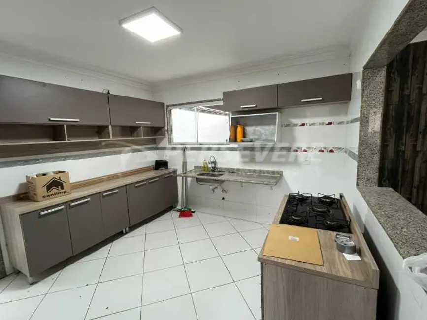Casa de Condomínio com 4 quartos à venda, 152m2 em Marica - RJ - imagem 6 Foto 6 de Casa de Condomínio com 4 quartos à venda, 152m2 em Marica - RJ