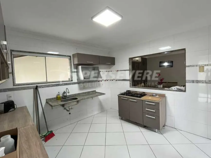 Casa de Condomínio com 4 quartos à venda, 152m2 em Marica - RJ - imagem 7 Foto 7 de Casa de Condomínio com 4 quartos à venda, 152m2 em Marica - RJ