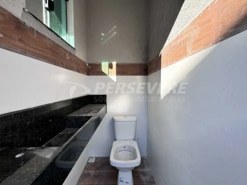 Foto 9 de Casa com 3 quartos à venda, 94m2 em Marica - RJ