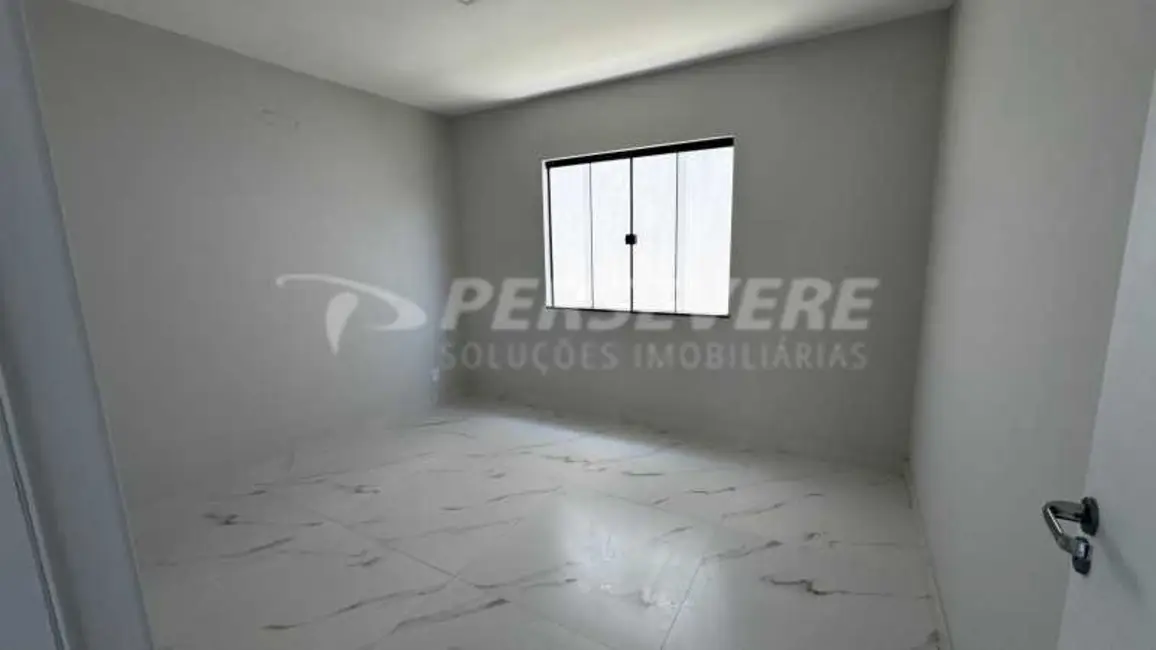 Foto 7 de Casa de Condomínio com 3 quartos à venda, 120m2 em Marica - RJ