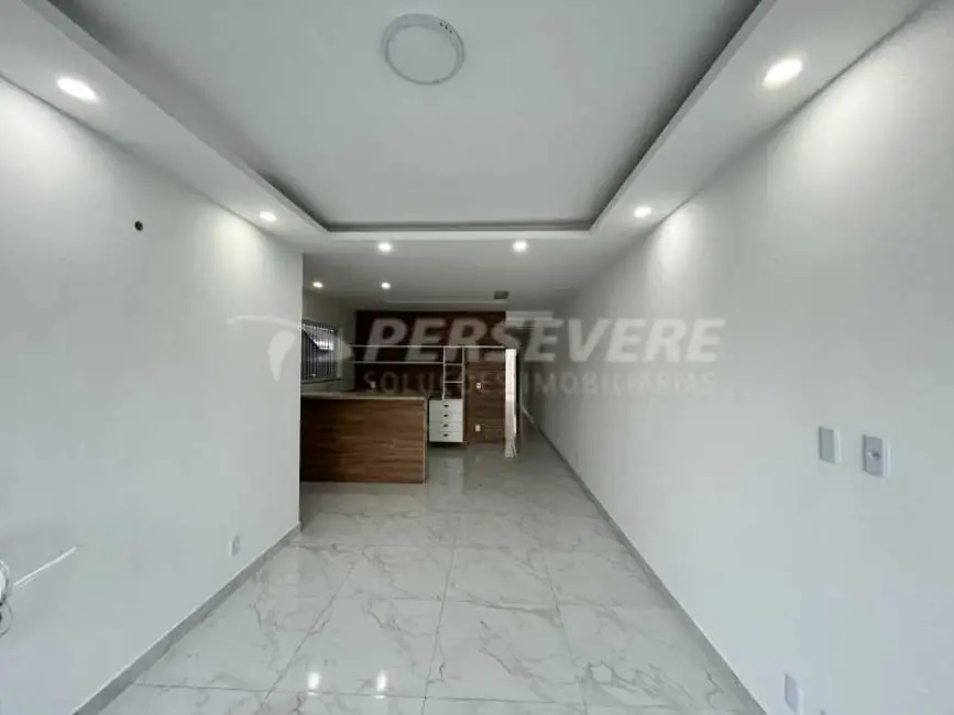 Foto 4 de Casa com 3 quartos à venda, 113m2 em Marica - RJ