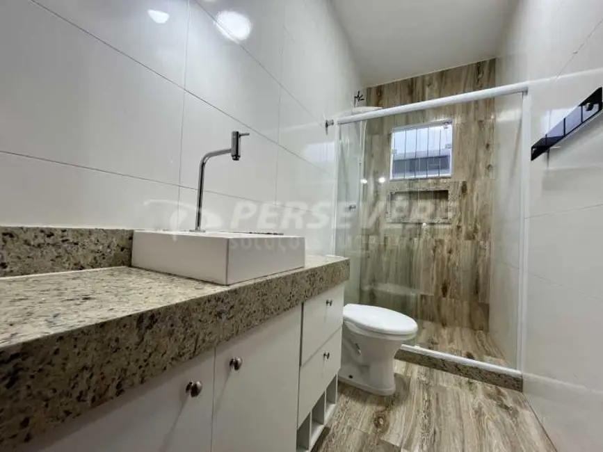 Foto 7 de Casa com 3 quartos à venda, 113m2 em Marica - RJ