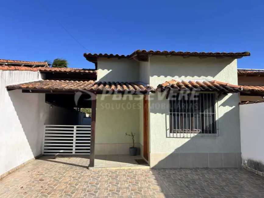 Foto 1 de Casa com 2 quartos à venda, 80m2 em Marica - RJ