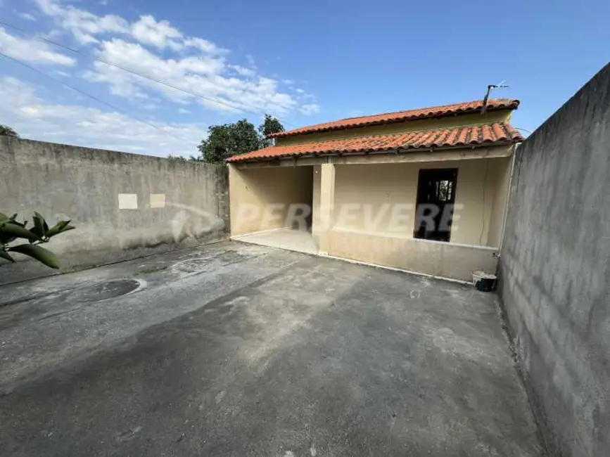 Foto 1 de Casa com 2 quartos à venda, 65m2 em Marica - RJ