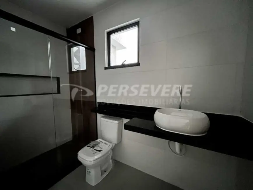 Casa com 3 quartos à venda, 102m2 em Marica - RJ - imagem 8 Foto 8 de Casa com 3 quartos à venda, 102m2 em Marica - RJ