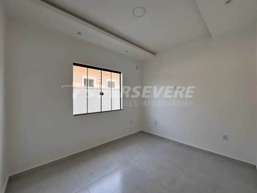Foto 9 de Casa com 3 quartos à venda, 135m2 em Marica - RJ