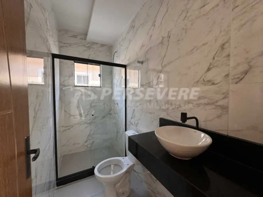 Foto 6 de Casa com 3 quartos à venda, 135m2 em Marica - RJ