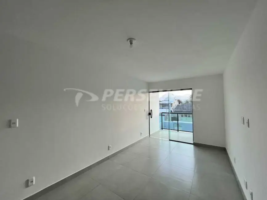 Apartamento com 2 quartos à venda, 70m2 em Marica - RJ - imagem 3 Foto 3 de Apartamento com 2 quartos à venda, 70m2 em Marica - RJ