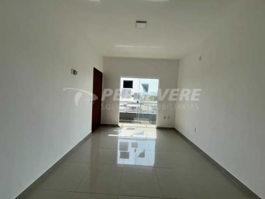 Apartamento com 2 quartos à venda, 65m2 em Marica - RJ - imagem 3 Foto 3 de Apartamento com 2 quartos à venda, 65m2 em Marica - RJ
