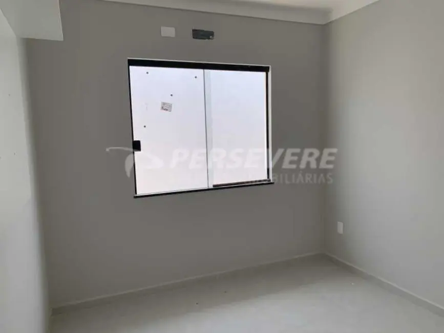 Foto 6 de Casa com 3 quartos à venda, 105m2 em Marica - RJ