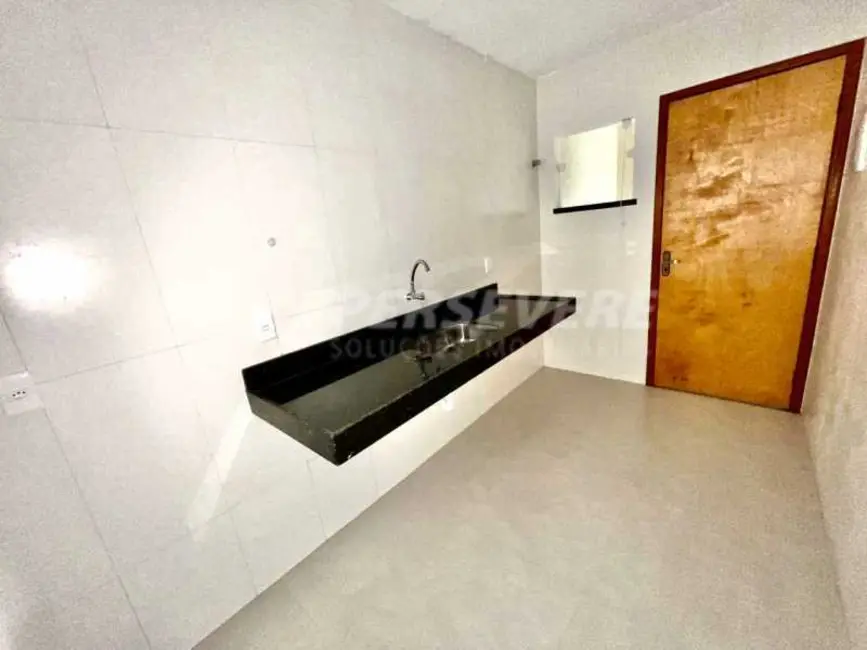 Casa com 2 quartos à venda, 65m2 em Marica - RJ - imagem 4 Foto 4 de Casa com 2 quartos à venda, 65m2 em Marica - RJ