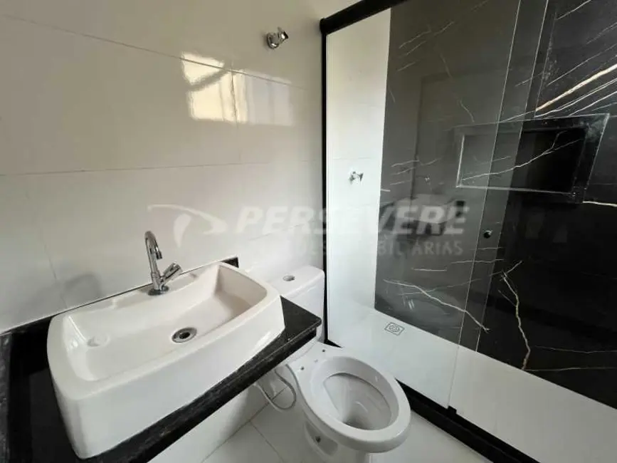 Foto 7 de Apartamento com 2 quartos à venda, 70m2 em Marica - RJ