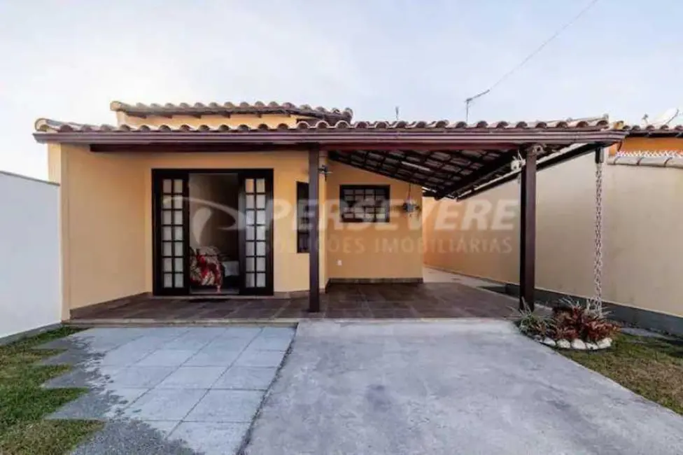 Foto 1 de Casa com 3 quartos à venda, 120m2 em Marica - RJ