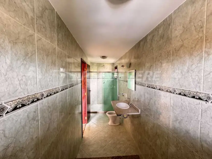 Foto 5 de Casa com 3 quartos à venda, 208m2 em Marica - RJ