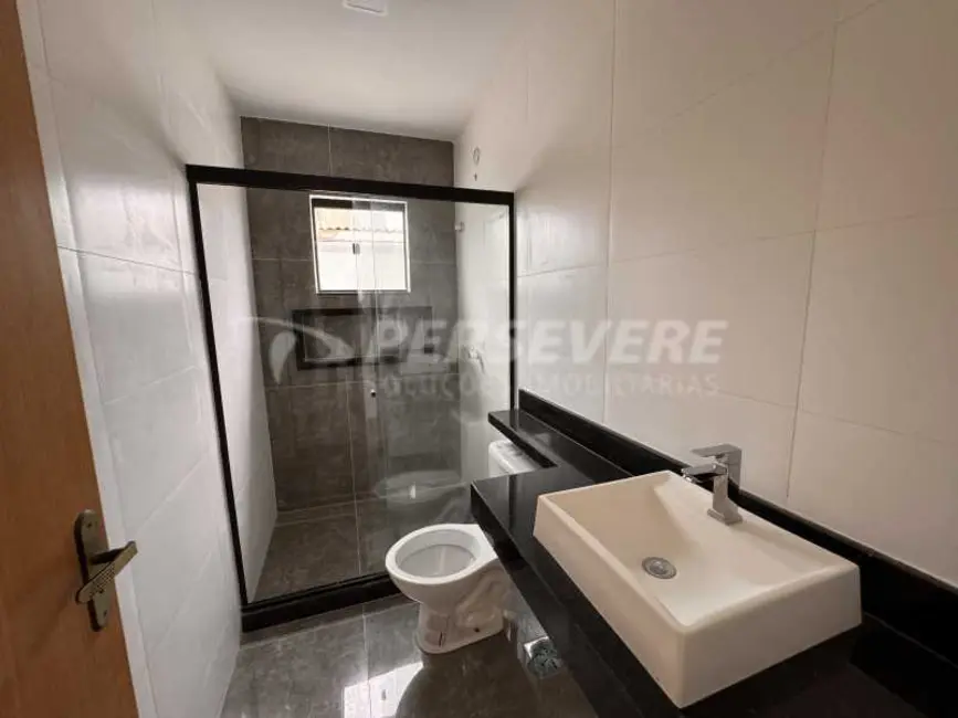 Casa com 3 quartos à venda, 110m2 em Marica - RJ - imagem 5 Foto 5 de Casa com 3 quartos à venda, 110m2 em Marica - RJ