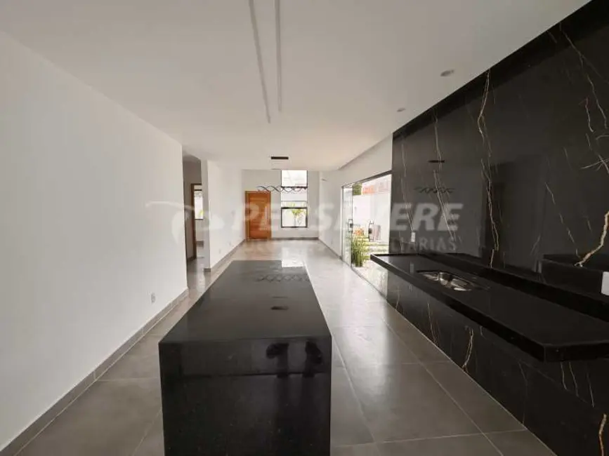 Casa com 3 quartos à venda, 110m2 em Marica - RJ - imagem 4 Foto 4 de Casa com 3 quartos à venda, 110m2 em Marica - RJ