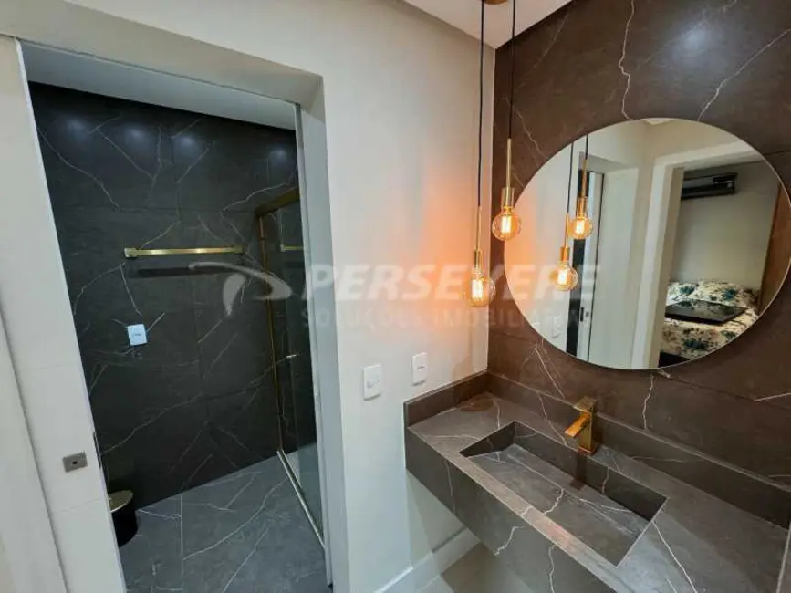 Foto 7 de Casa de Condomínio com 3 quartos à venda, 250m2 em Marica - RJ