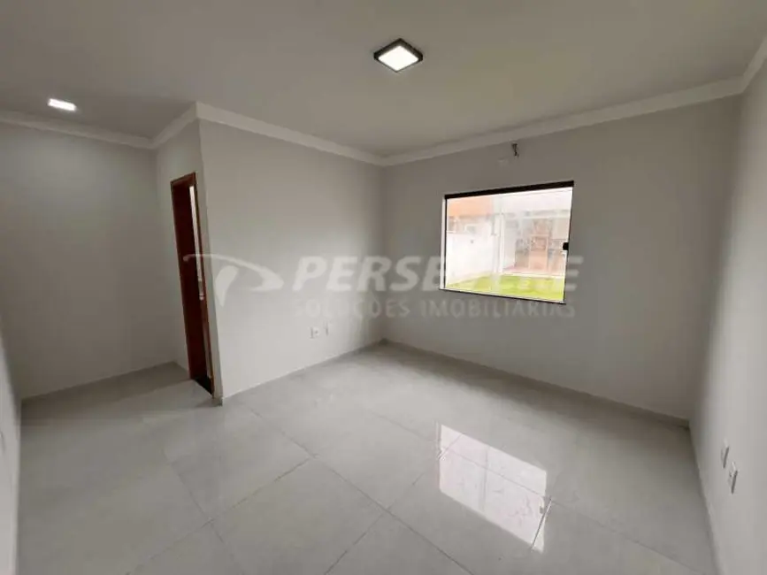 Foto 8 de Casa com 3 quartos à venda, 104m2 em Marica - RJ