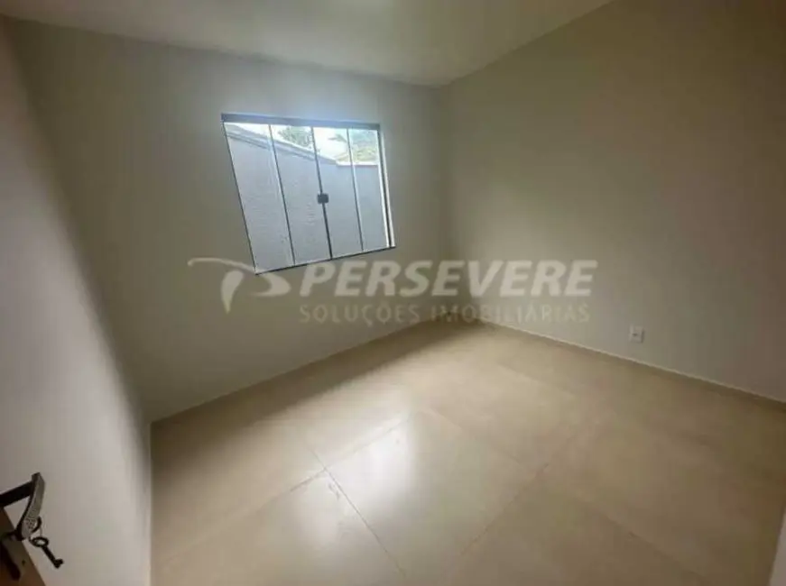 Foto 7 de Casa com 2 quartos à venda, 63m2 em Marica - RJ