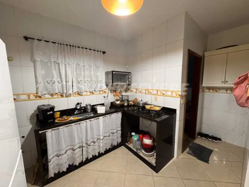 Foto 3 de Casa com 3 quartos à venda, 110m2 em Marica - RJ
