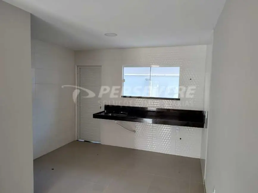 Foto 4 de Casa de Condomínio com 2 quartos à venda, 65m2 em Marica - RJ