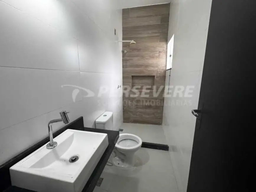 Casa de Condomínio com 2 quartos à venda, 72m2 em Marica - RJ - imagem 5 Foto 5 de Casa de Condomínio com 2 quartos à venda, 72m2 em Marica - RJ