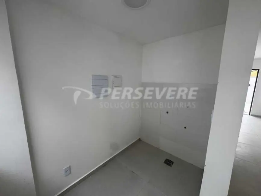Casa de Condomínio com 2 quartos à venda, 72m2 em Marica - RJ - imagem 8 Foto 8 de Casa de Condomínio com 2 quartos à venda, 72m2 em Marica - RJ