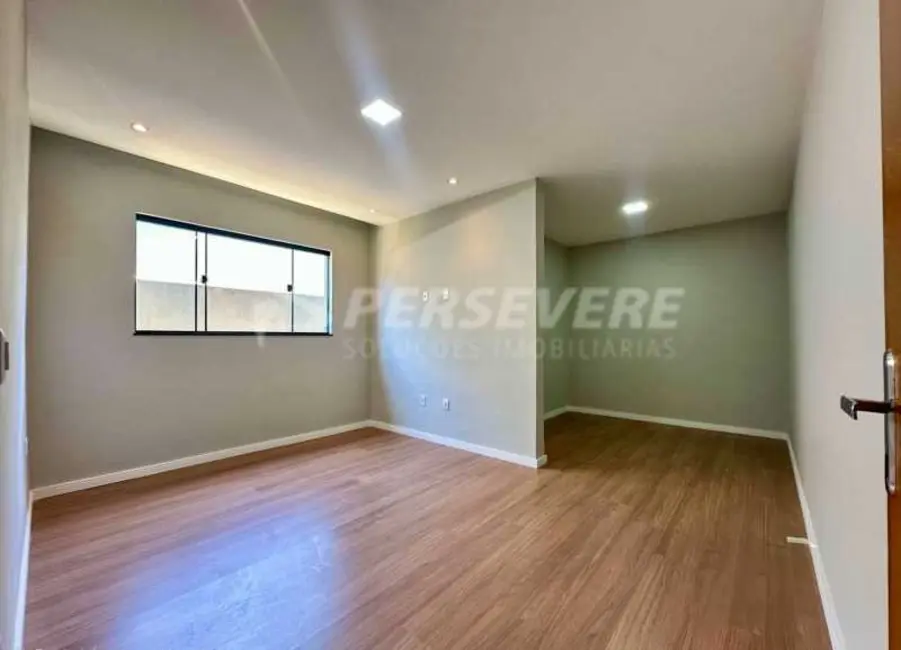 Casa de Condomínio com 3 quartos à venda, 162m2 em Marica - RJ - imagem 6 Foto 6 de Casa de Condomínio com 3 quartos à venda, 162m2 em Marica - RJ