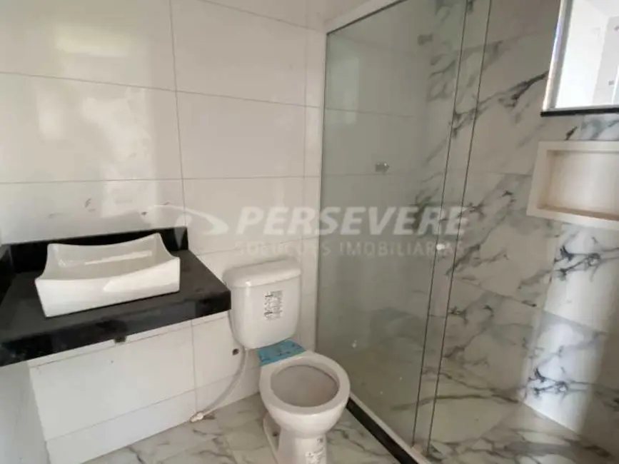Foto 7 de Casa com 2 quartos à venda, 75m2 em Marica - RJ