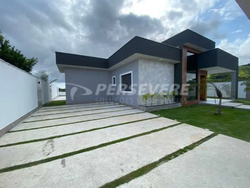 Foto 1 de Casa com 3 quartos à venda, 104m2 em Marica - RJ