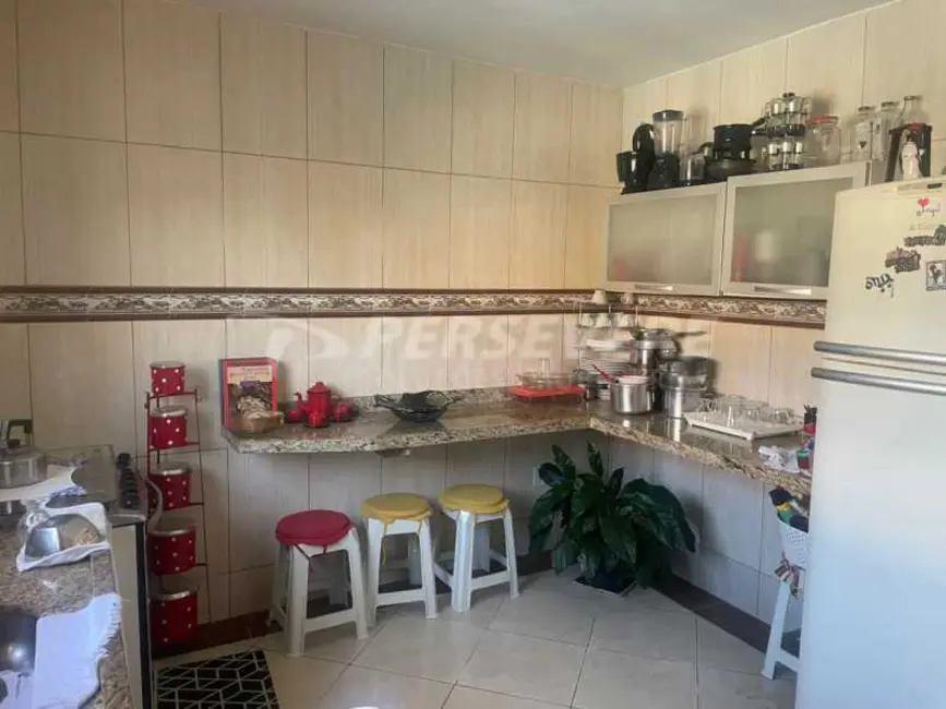 Foto 3 de Casa com 3 quartos à venda, 90m2 em Marica - RJ