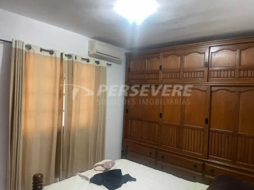 Foto 6 de Casa com 3 quartos à venda, 90m2 em Marica - RJ