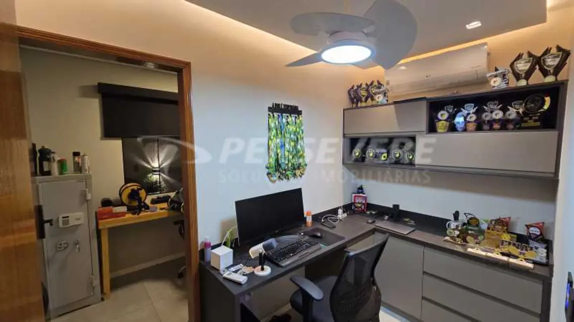 Casa de Condomínio com 4 quartos à venda, 290m2 em Marica - RJ - imagem 9 Foto 9 de Casa de Condomínio com 4 quartos à venda, 290m2 em Marica - RJ