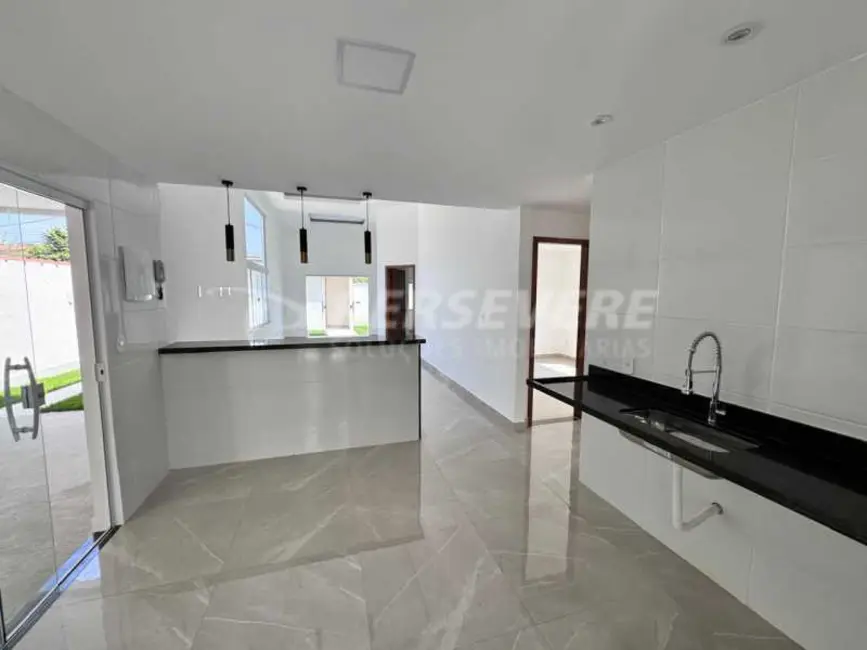 Foto 4 de Casa com 3 quartos à venda, 149m2 em Marica - RJ