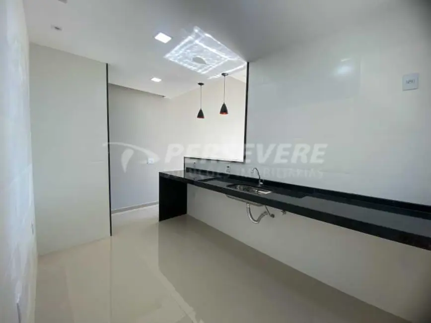 Foto 5 de Casa com 3 quartos à venda, 98m2 em Marica - RJ