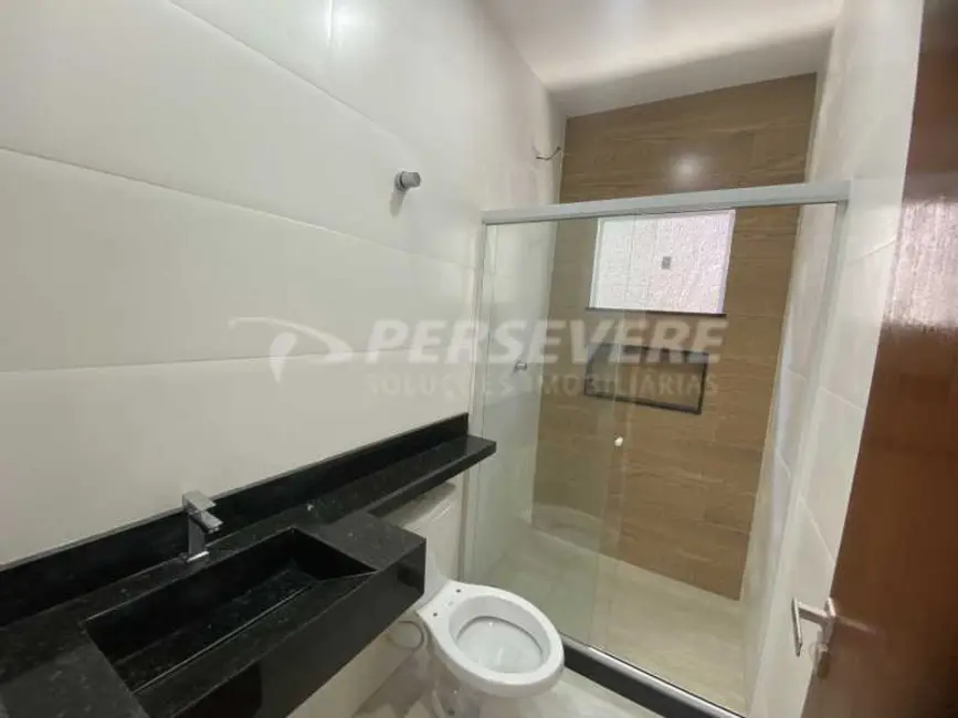 Foto 6 de Casa com 3 quartos à venda, 98m2 em Marica - RJ