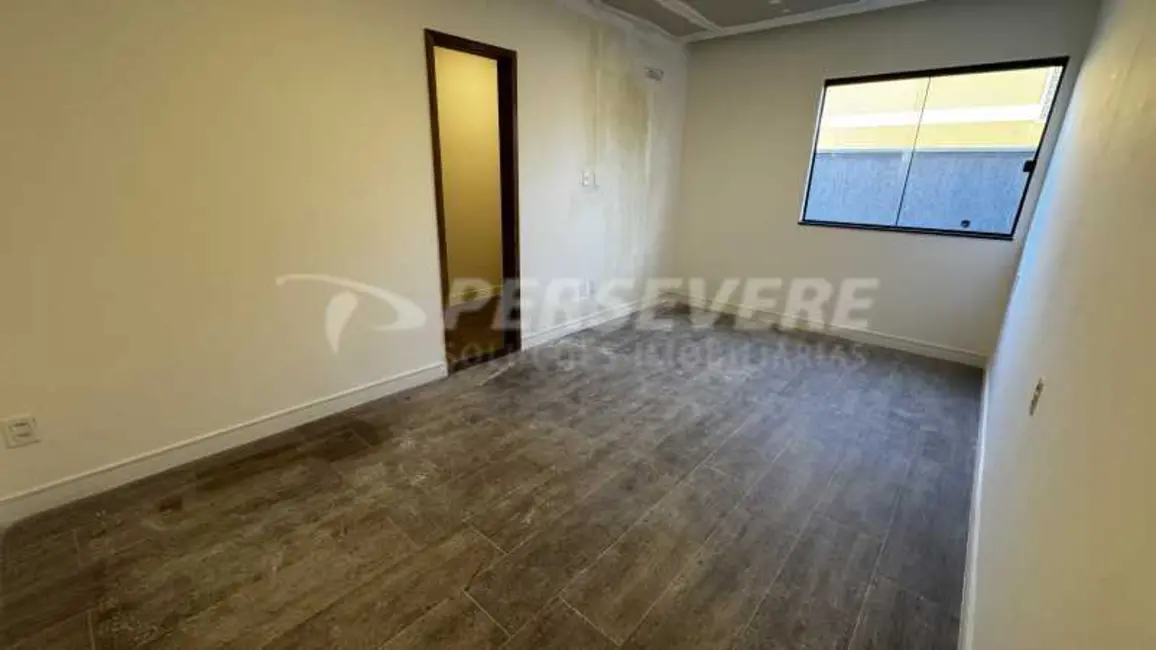 Foto 5 de Casa de Condomínio com 3 quartos à venda, 162m2 em Marica - RJ