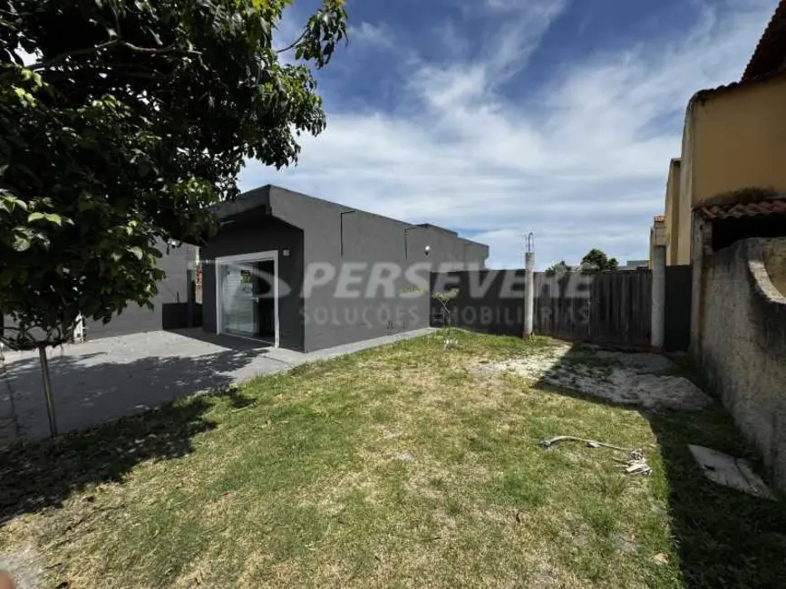 Foto 3 de Terreno / Lote à venda, 520m2 em Marica - RJ