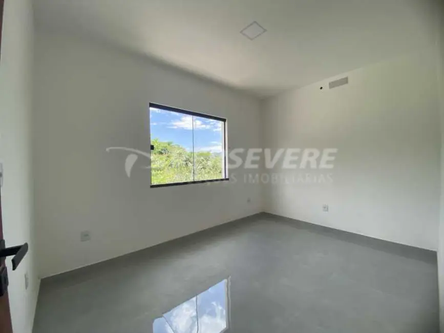 Foto 8 de Casa de Condomínio com 2 quartos à venda, 60m2 em Marica - RJ