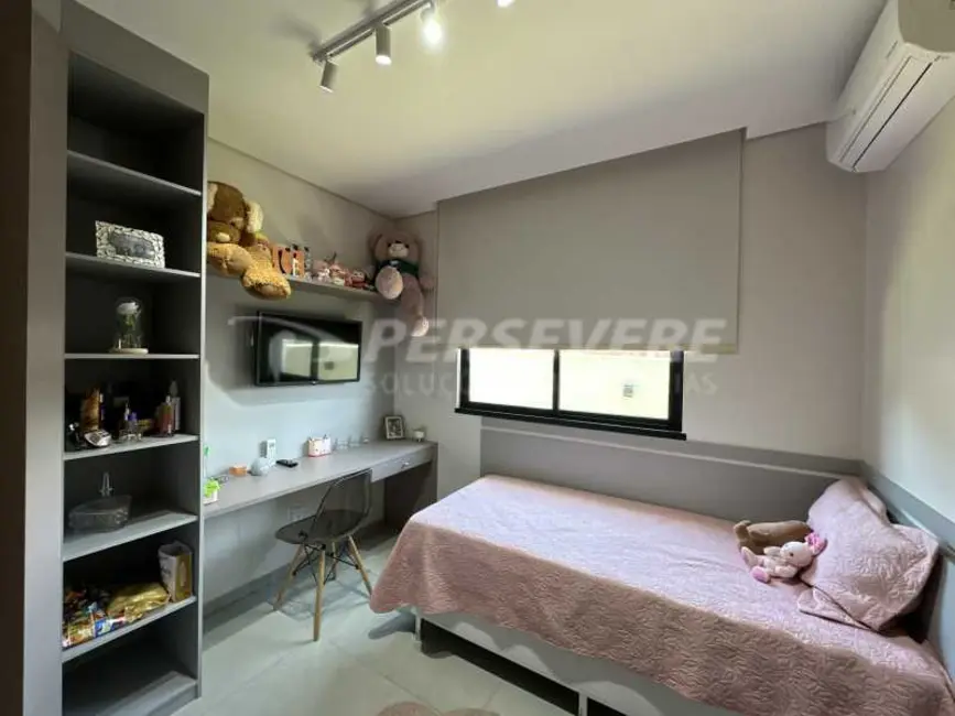 Casa de Condomínio com 3 quartos à venda, 138m2 em Marica - RJ - imagem 8 Foto 8 de Casa de Condomínio com 3 quartos à venda, 138m2 em Marica - RJ