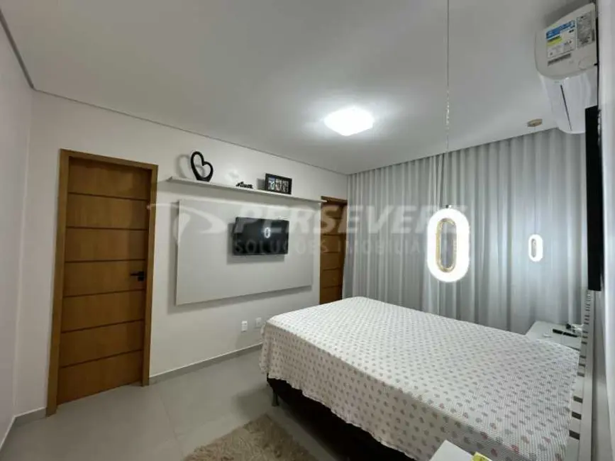 Casa de Condomínio com 3 quartos à venda, 138m2 em Marica - RJ - imagem 7 Foto 7 de Casa de Condomínio com 3 quartos à venda, 138m2 em Marica - RJ
